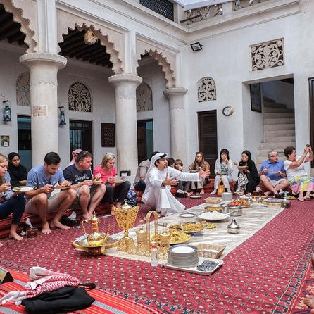 Cultural Gift Experiences in the UAE