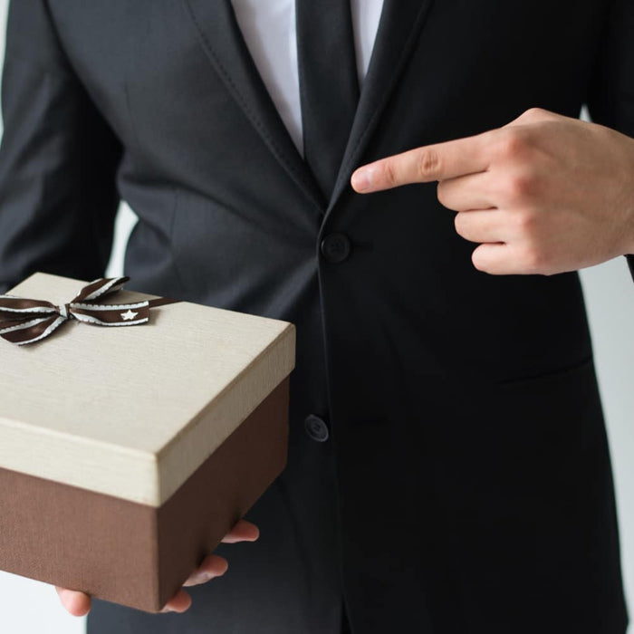 Top Corporate Gifts for clients in Dubai