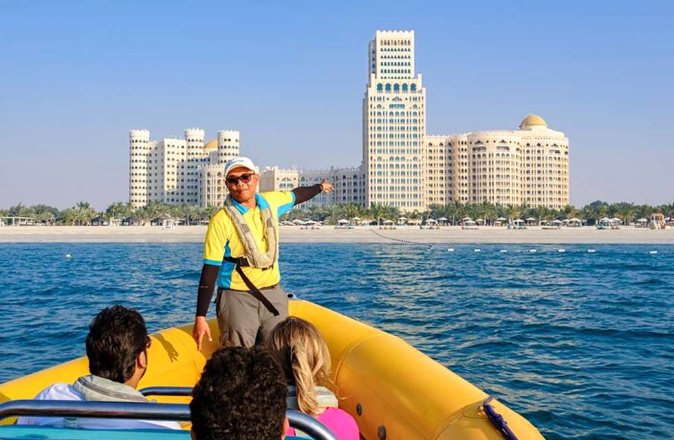 Memorable Ras Al Khaimah Sightseeing Boat Tour for One