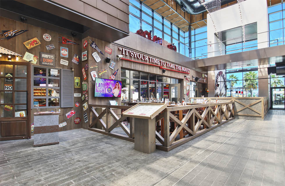 Enchanting Dining Experience with Drinks for Two at Claw BBQ - JBR - WONDERDAYS