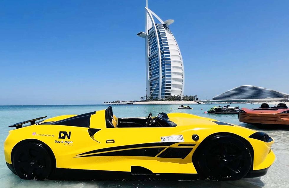 30-Minute Jetcar Thrill Ride for Two: Explore Dubai’s Iconic Sights | Adventure at Wondergifts