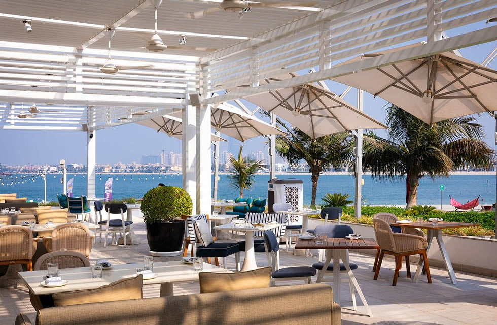 Romantic Beachside Dinner & Bubbly Drinks for Two at Envy, The Palm | Food and Drink at Wondergifts