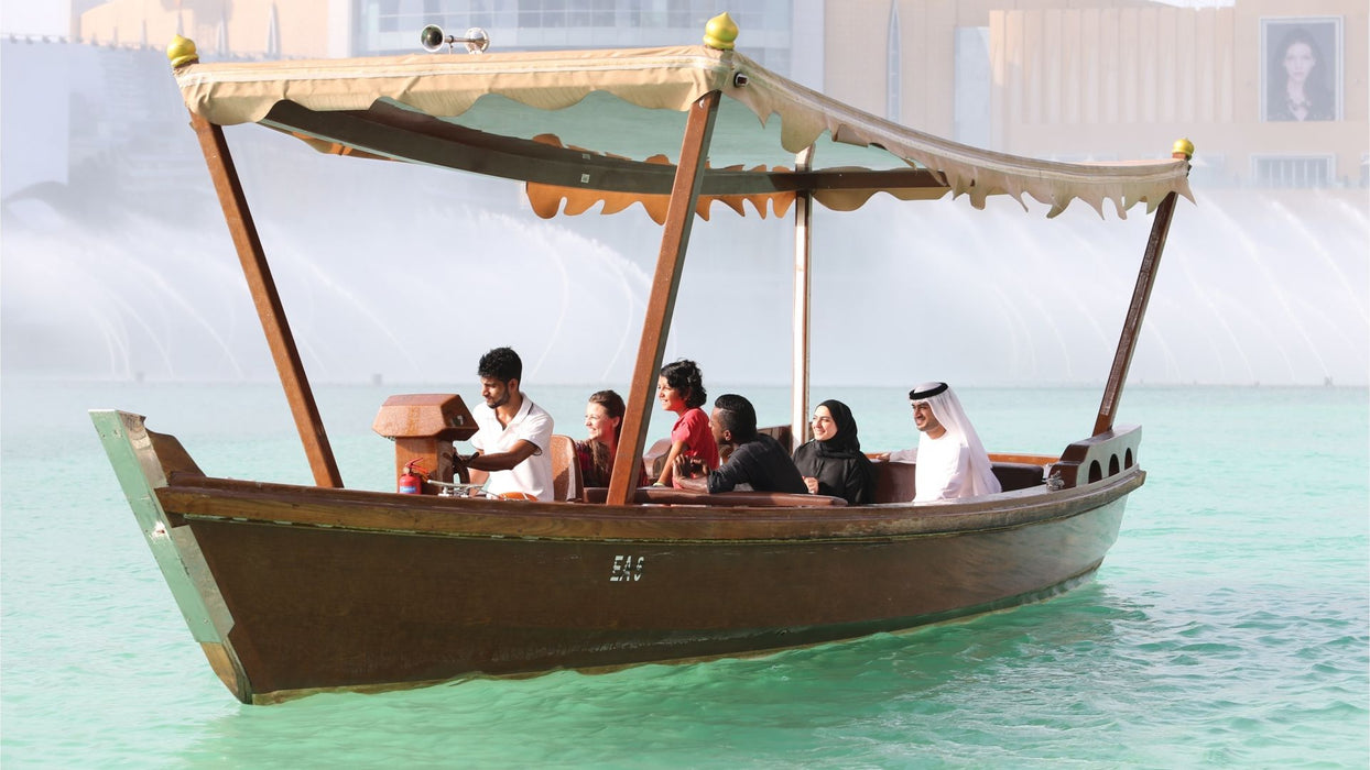 Dubai Fountains Lake Ride Experience for Two | Days Out at Wondergifts