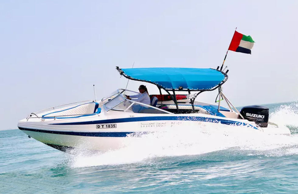 One Hour Speed Boat Ride for Up to 6 People - WONDERDAYS