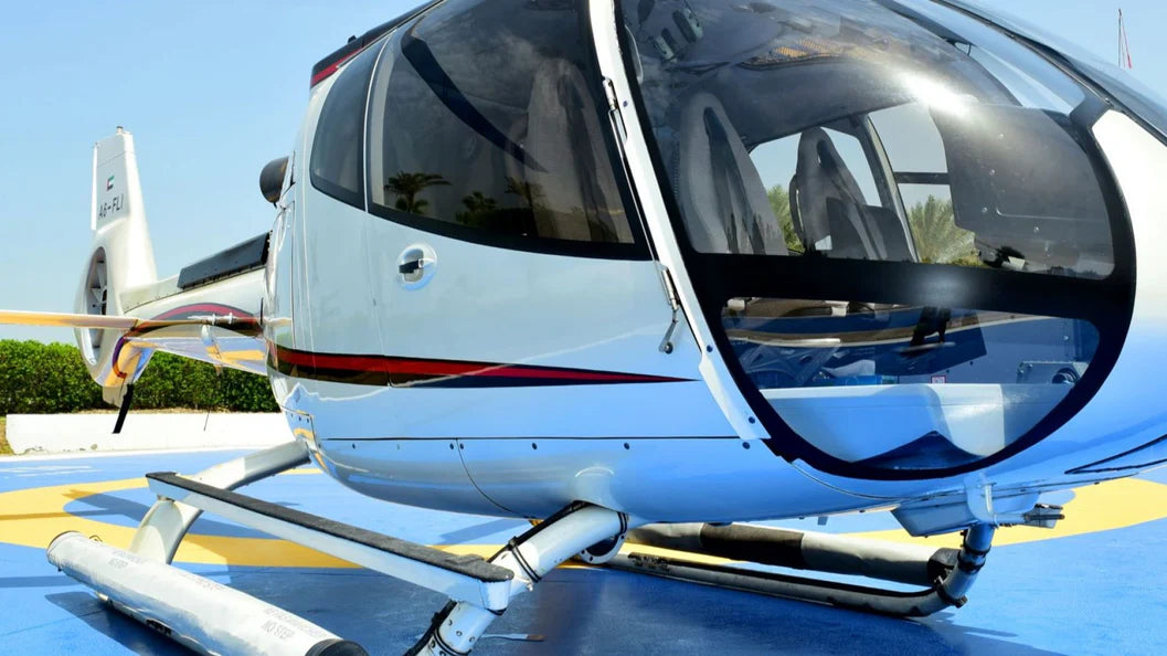 Helicopter Tour Gift Box: Elevate Your View of Dubai or Abu Dhabi’s Iconic Sights