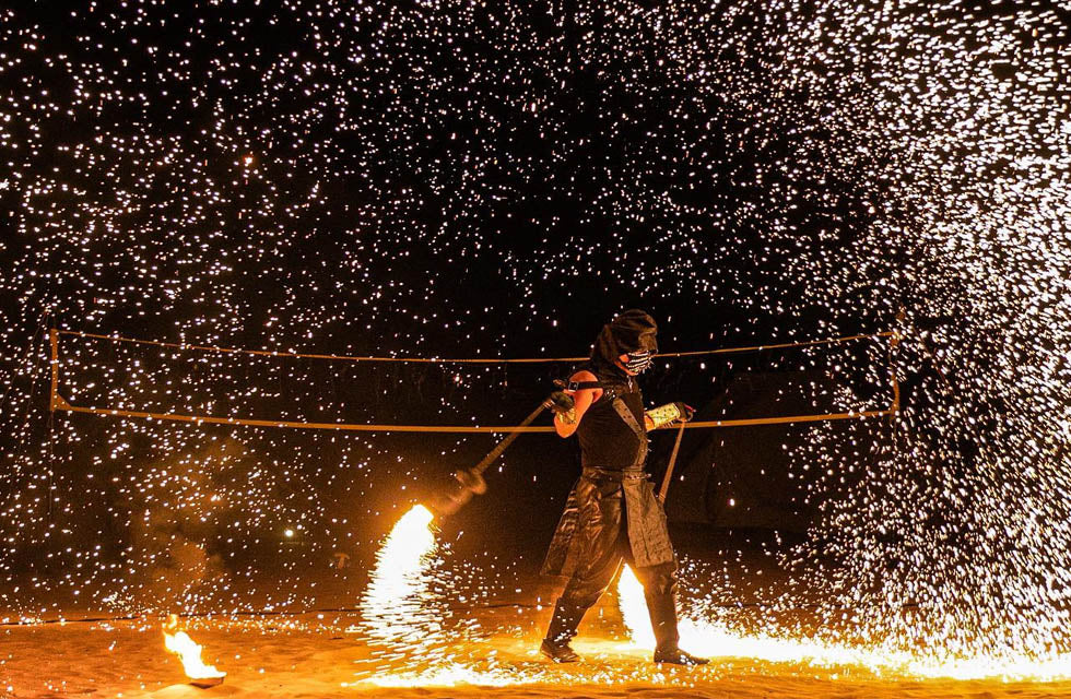 Luxurious Dinner  Experience with Fire Show and More at Sonara | Food and Drink at Wondergifts