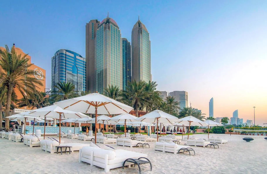 Thrilling Helicopter Tour & Enchanting Abu Dhabi Stay Gift Box for Two. 10+ Hotels | Staycation at Wondergifts