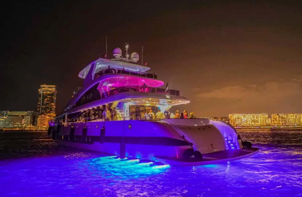 Luxury Superyacht Ride with Brunch & Drinks for One Through Dubai Harbour