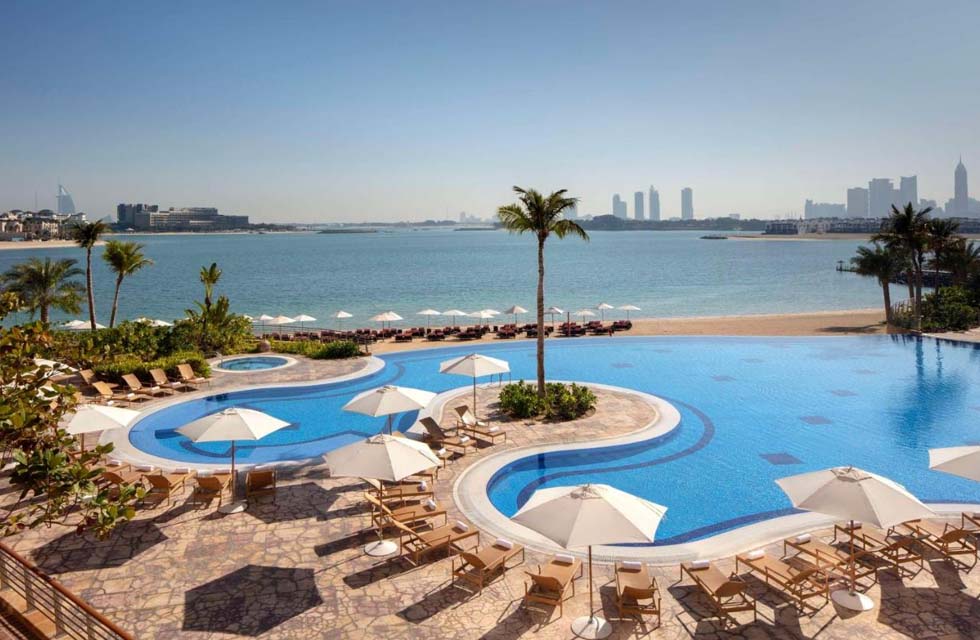 Luxurious One-Night Stay with Breakfast for Two at Andaz Dubai The Palm