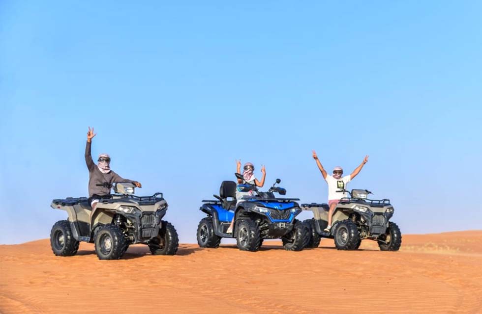 Thrilling 60-Minute Quad Bike Tour in Dubai for One with Refreshments