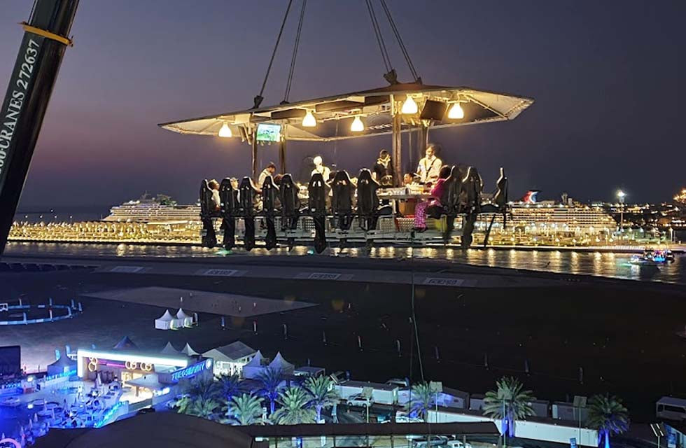 Unforgettable Weekday Dinner Experience at Dinner In The Sky