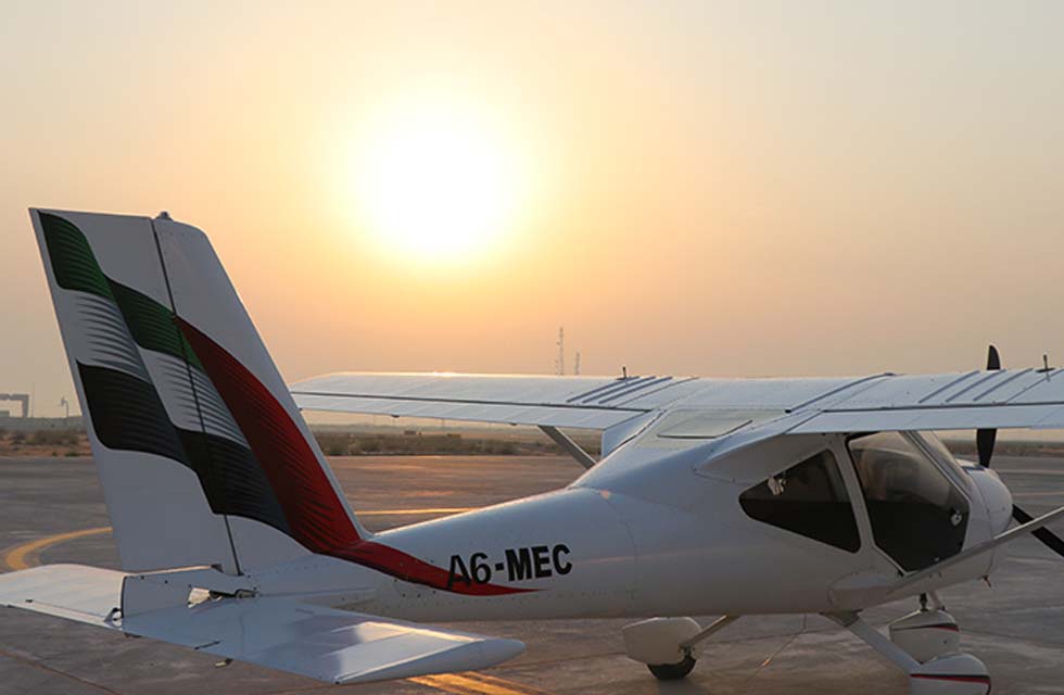 Fly High in Abu Dhabi: Thrilling Light Sport Aircraft Flight