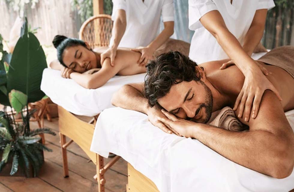 Rejuvenating Balinese Couples Massage at Pause Spa in Paramount Hotel