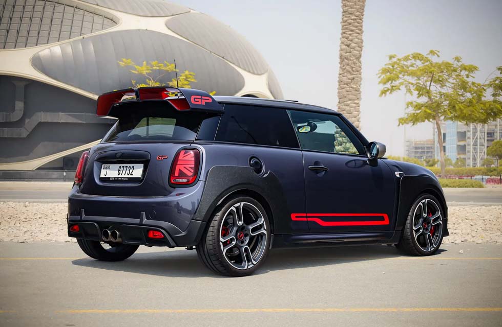 Rent a Mini Cooper: Mini Cooper JCW GP for One Day