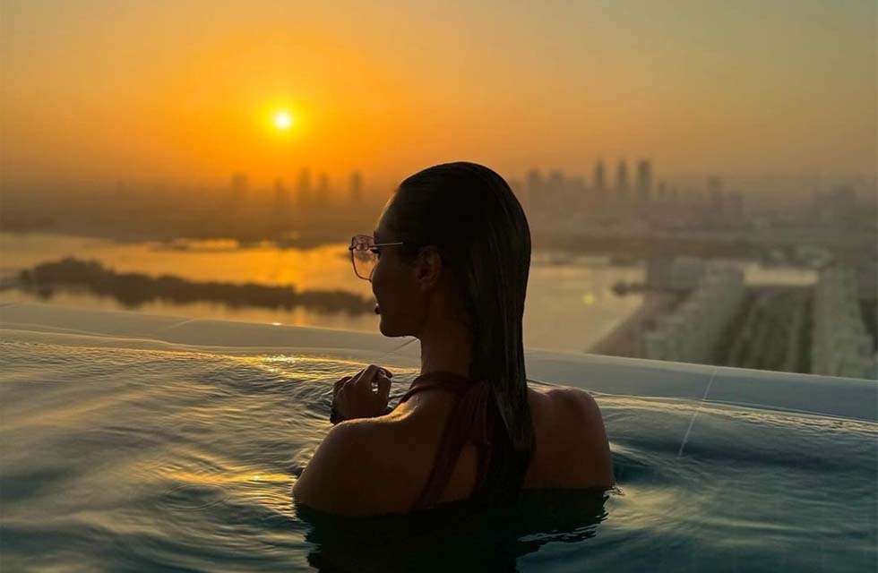 Unforgettable Sunrise Pool Access with Burj View at Aura Skypool, The Palm