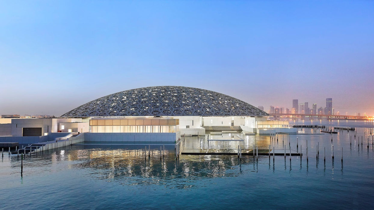 One Night Hotel Stay in Abu Dhabi with Entrance tickets for Louvre for Two | Staycation at Wondergifts