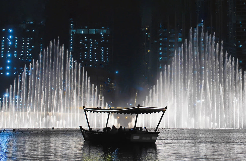 Dubai Fountains Lake Ride Experience | Days Out at Wondergifts