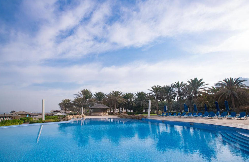 Elegant 1-Night Stay with Dinner and Breakfast at Coral Beach Resort Sharjah