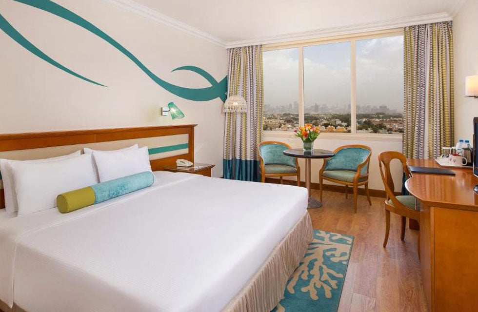 Elegant 1-Night Stay with Dinner and Breakfast at Coral Beach Resort Sharjah