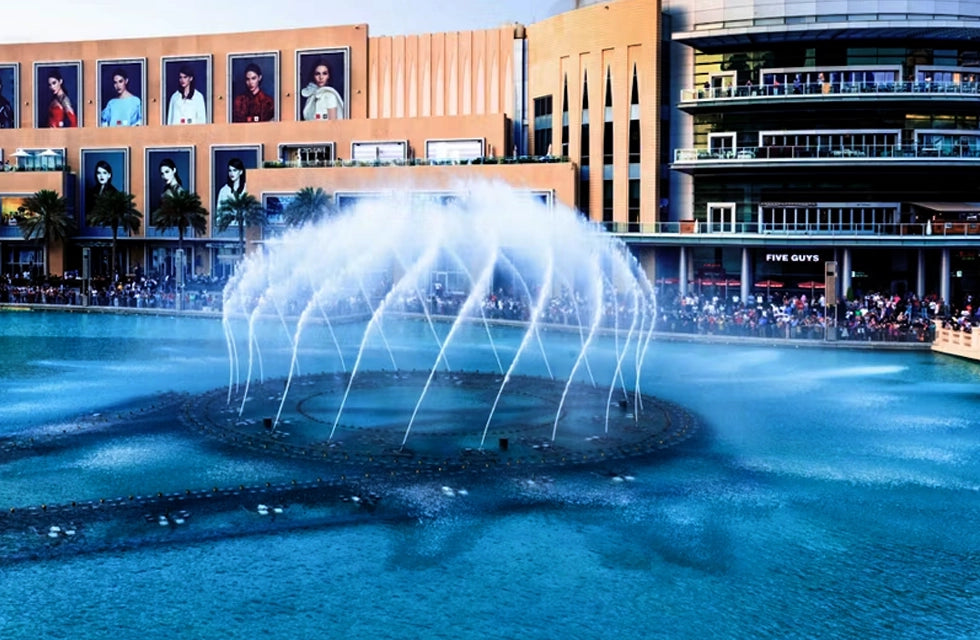 Experience Dubai Fountains from Boardwalk Platform | Days Out at Wondergifts
