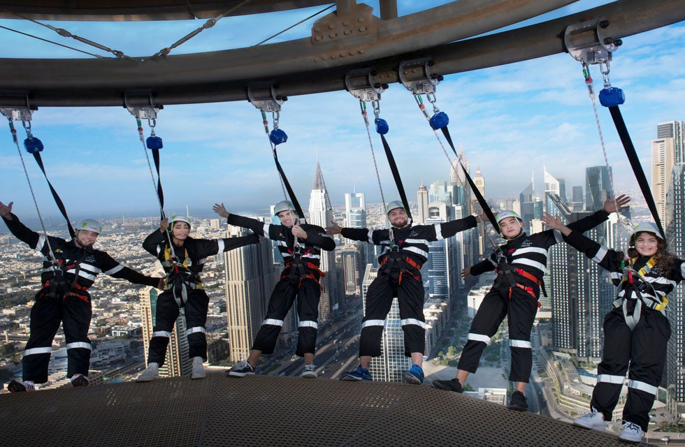 Edge Walk at Sky Views Observatory for One | Days Out at Wondergifts