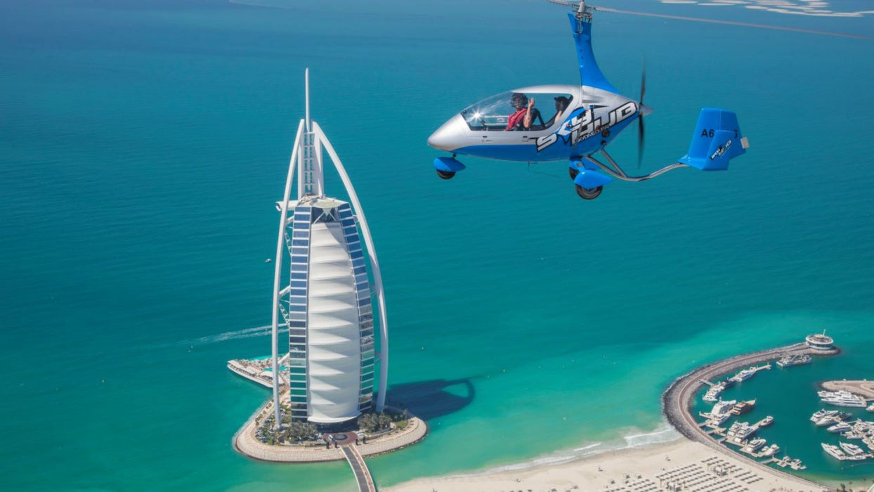 Thrilling Gyrocopter Flight over Dubai Marina | Days Out at Wondergifts