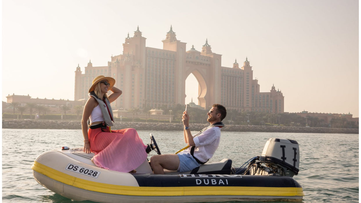 90 Minutes Sunset Speedboat Experience for Two | Days Out at Wondergifts