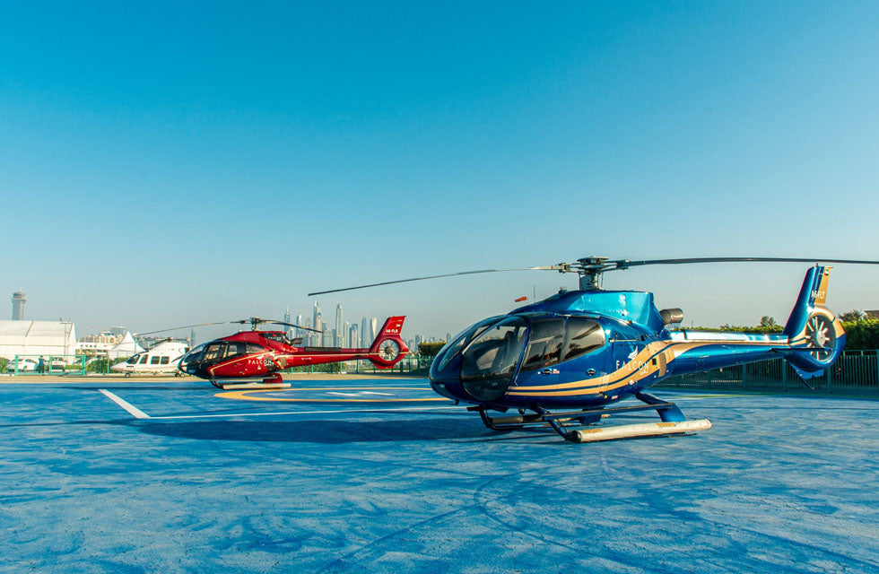 Helicopter Tour Gift Box: Elevate Your View of Dubai or Abu Dhabi’s Iconic Sights