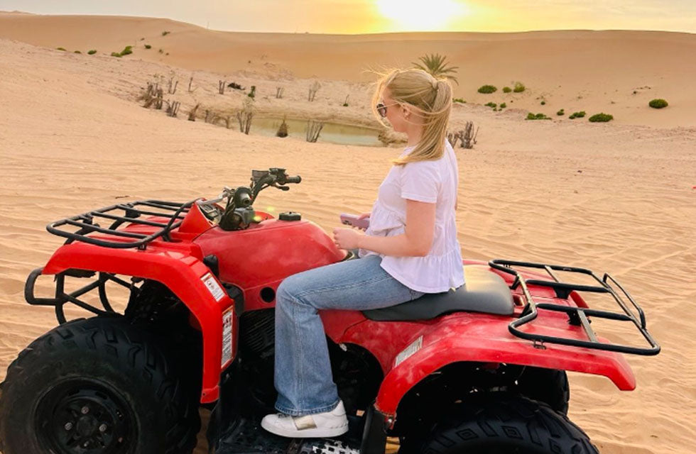 Thrilling 30-Minute Quad Biking with Drinks & Transportation in Abu Dhabi