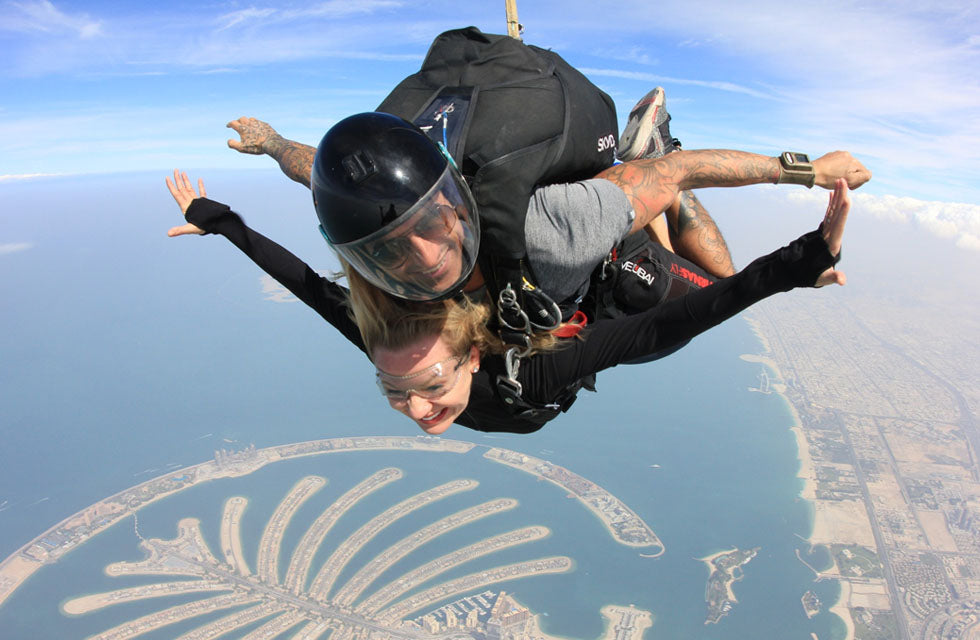 Breathtaking Weekend Tandem Skydiving Experience at The Palm