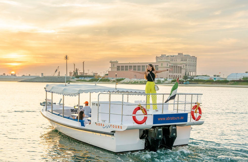 Breathtaking Sunset Ain Dubai and Bluewaters Cruise for One