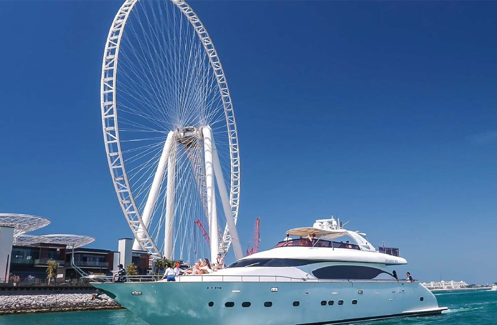 2-Hour Luxury Yacht Experience with Meals, Drinks & Burj Al Arab  Views