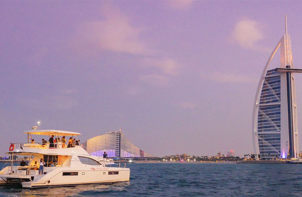 2-Hour Luxury Yacht Experience with Meals, Drinks & Burj Al Arab  Views